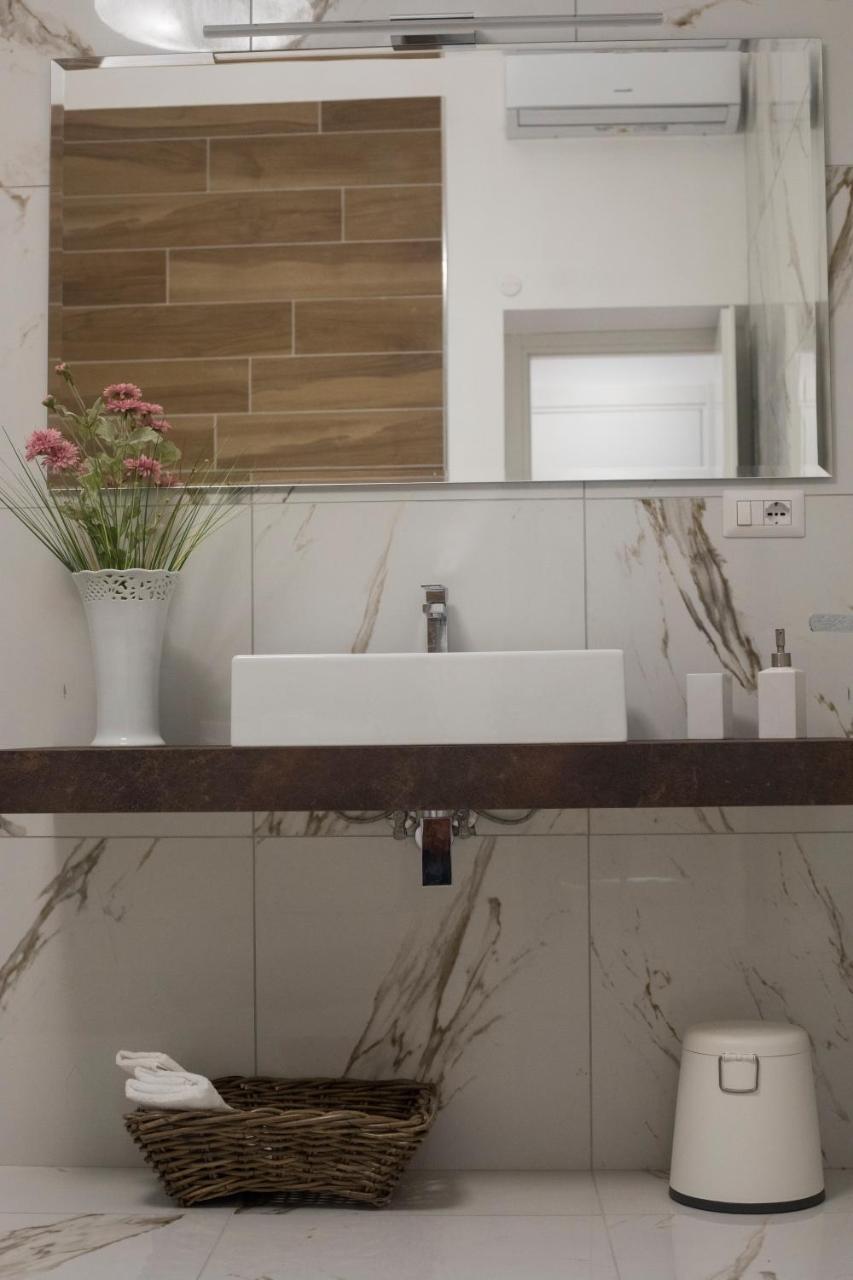 살레르노 La Dimora Del Barone B&B 외부 사진